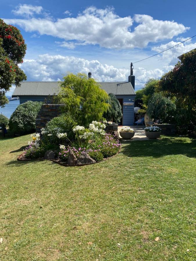 Beach Buoy Opossum Bay South Arm Esterno foto