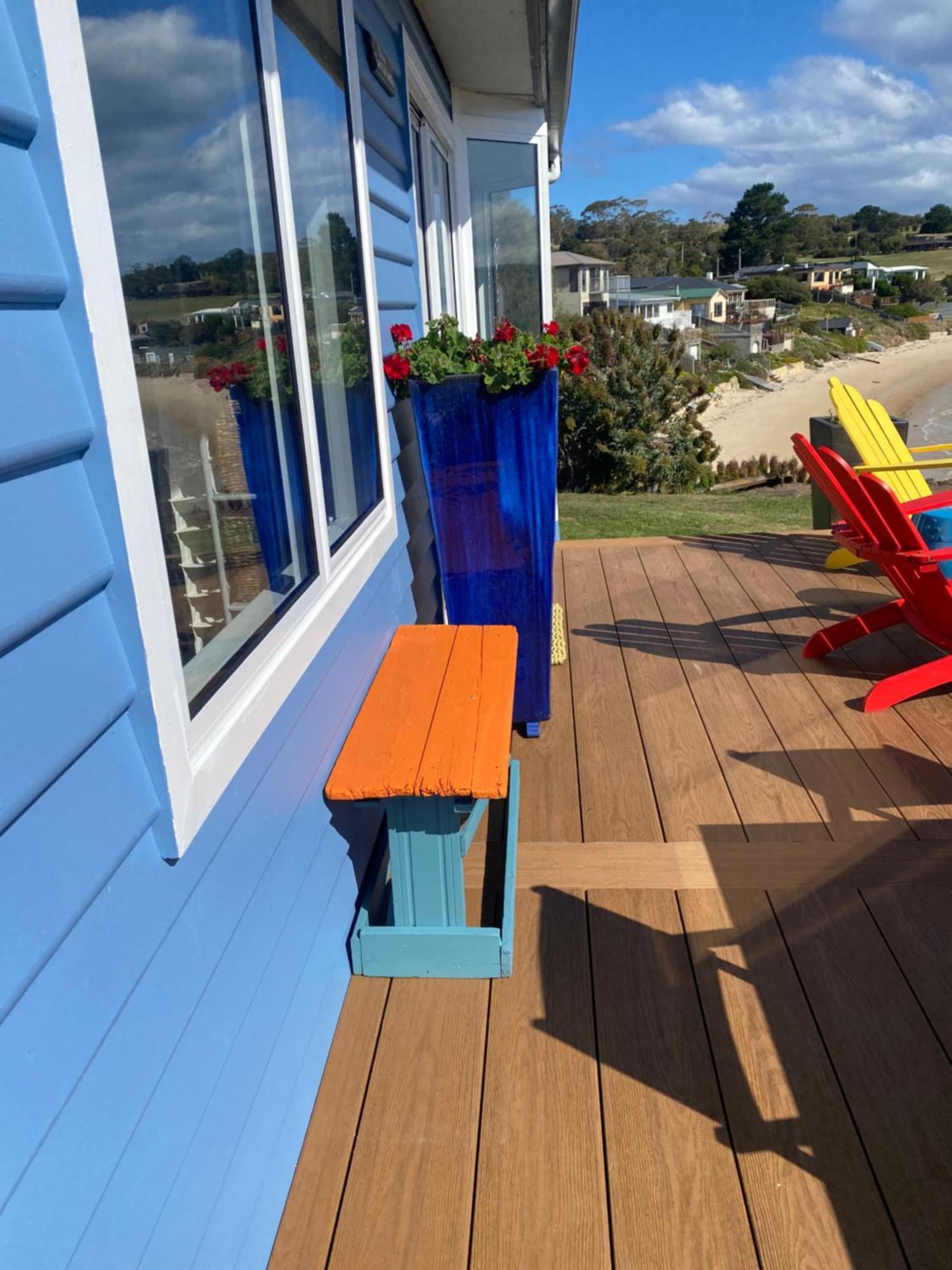 Beach Buoy Opossum Bay South Arm Esterno foto