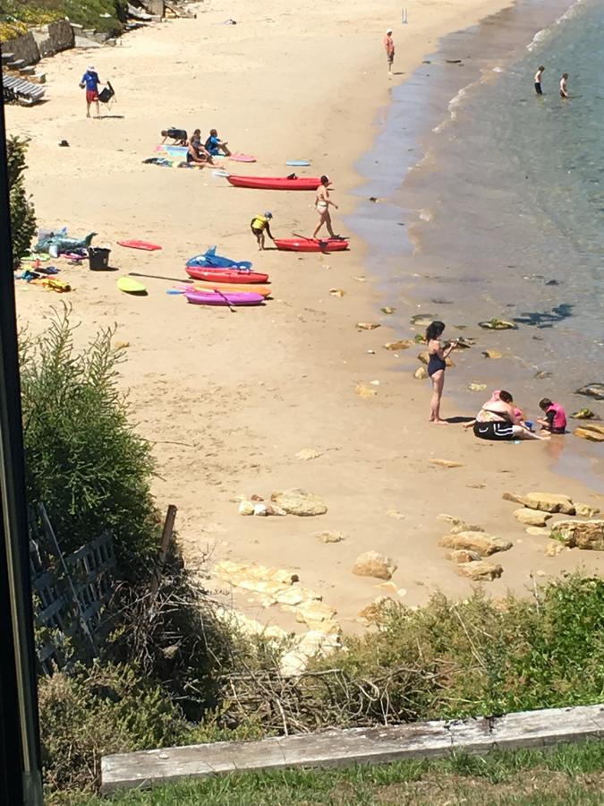 Beach Buoy Opossum Bay South Arm Esterno foto